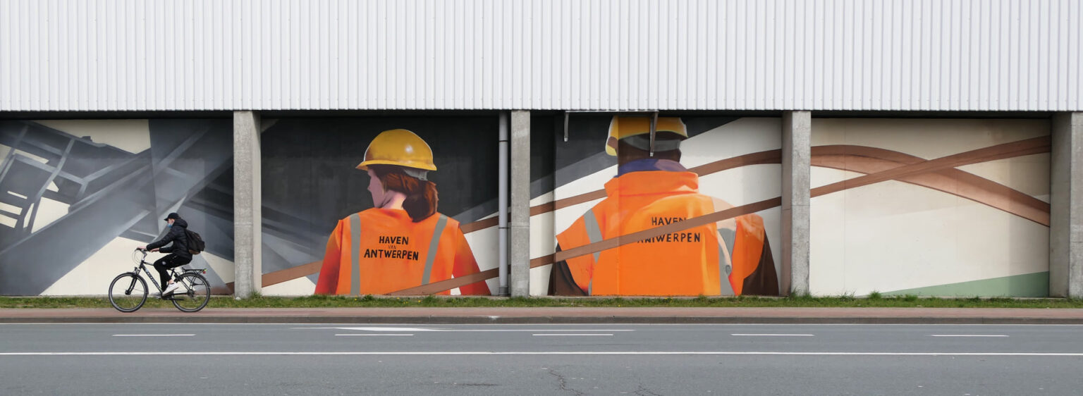Mural displaying workers